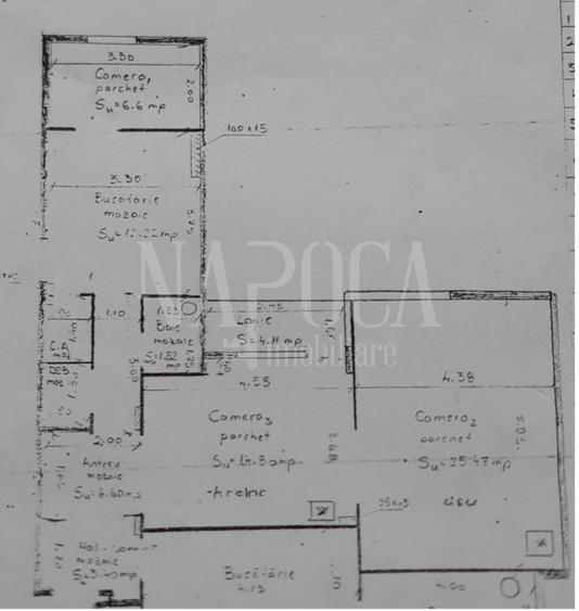 Apartament cu 3 camere semidecomandat în Central