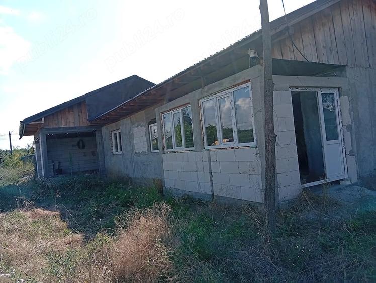 Casă cu 4 camere cu Teren 600 Mp în Găiseanca