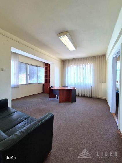 Apartament cu 2 camere semidecomandat în Central