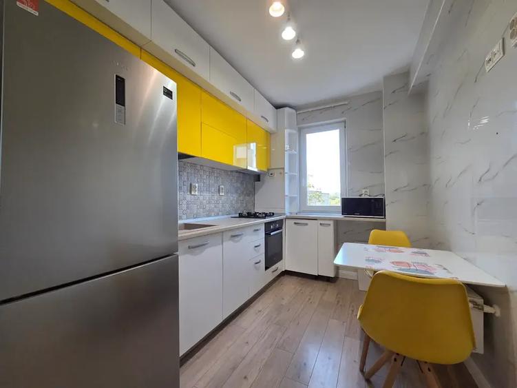 Apartament cu 2 camere decomandat, mobilat în Mihai Bravu