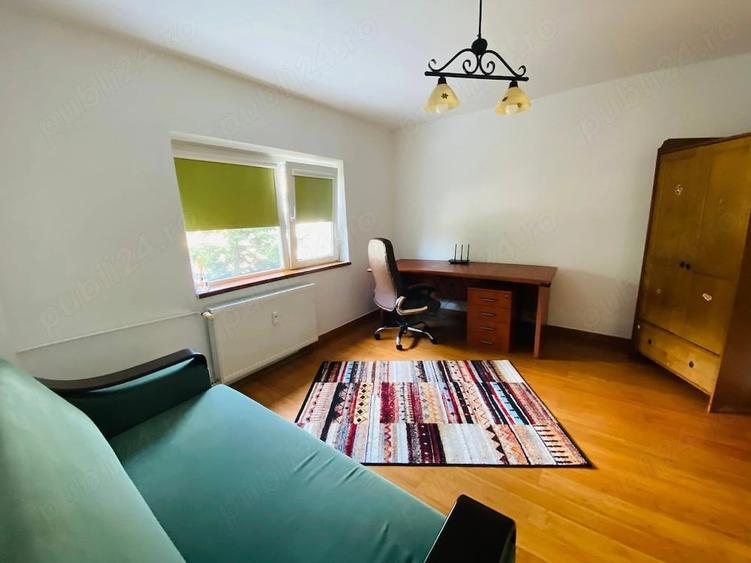 Apartament cu 3 camere decomandat în 9 Mai