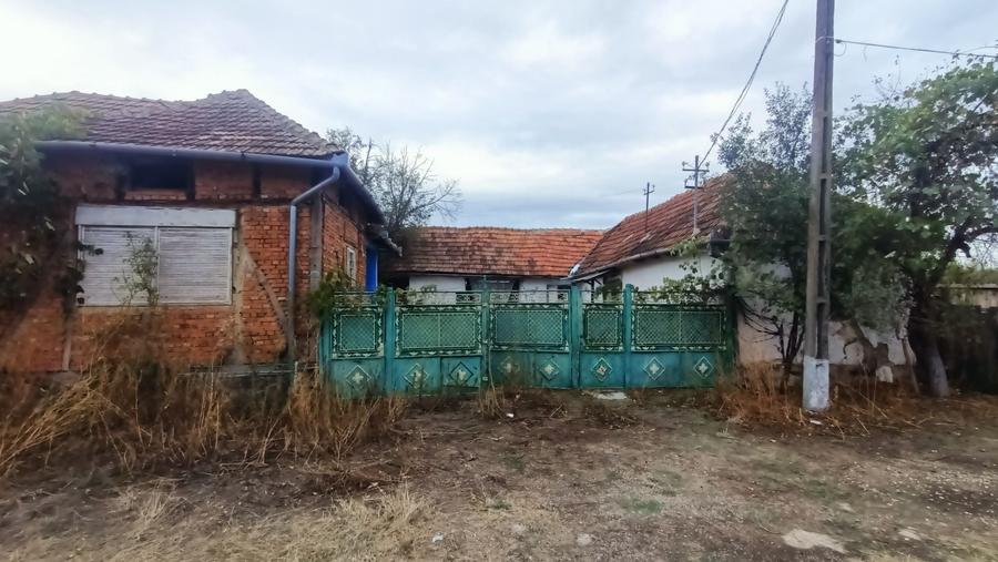 Casă cu 4 camere în Susag