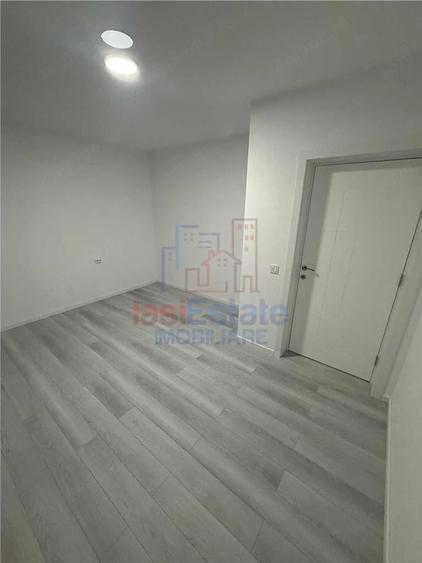 Casă cu Teren 350 Mp în Filiași