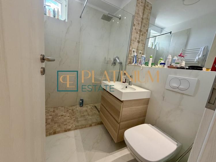 Apartament cu 3 camere semidecomandat în Take Ionescu