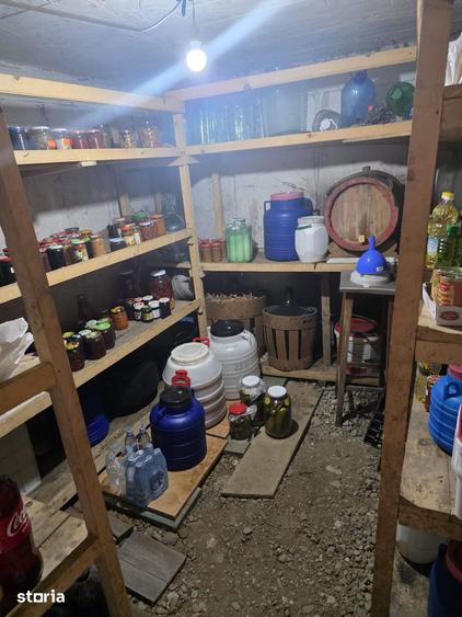 Casă cu 3 camere cu Teren 1079 Mp în Stâlpeni