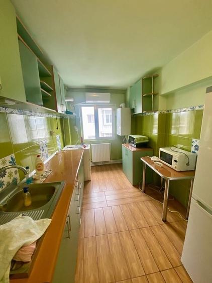 Apartament cu 2 camere decomandat în Lacu