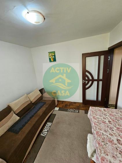 Apartament cu 2 camere decomandat în Est