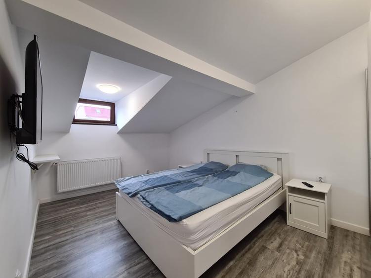 Duplex cu 4 camere cu Teren 41 Mp în P-ța Unirii