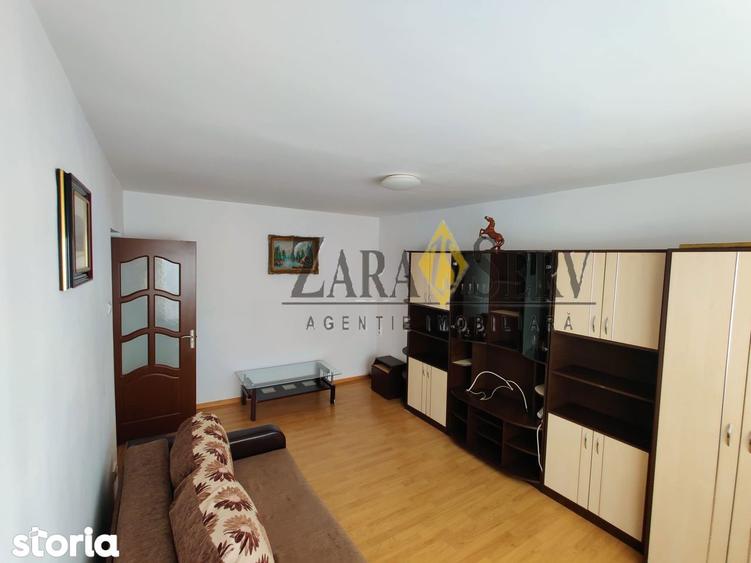 Apartament cu 2 camere, mobilat în Republicii