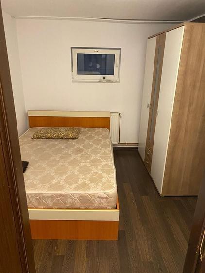 Apartament cu 3 camere în Zorilor