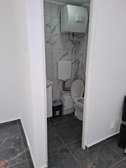 Spațiu comercial, de 22 mp, în Nicolina