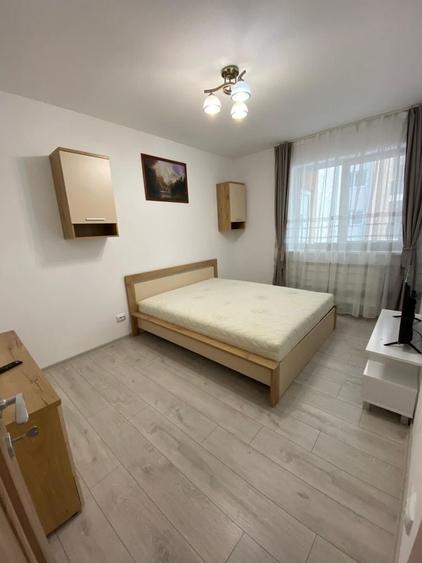 Apartament cu 2 camere decomandat în Florești