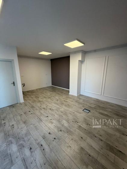 Spațiu comercial, de 60 mp, în Borhanci
