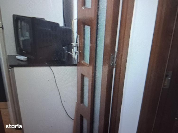 Garsonieră decomandată în Lacul Tei