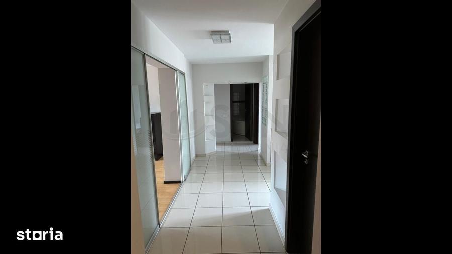Apartament cu 3 camere decomandat, mobilat în Timpuri Noi