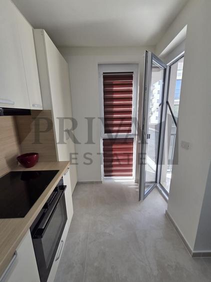 Apartament cu 3 camere, mobilat în Aradului
