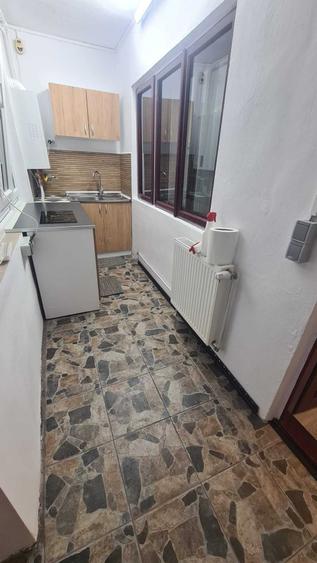 Casă cu 3 camere cu Teren 180 Mp în Bucureștii Noi