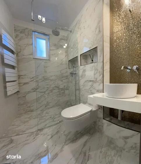 Apartament cu 3 camere decomandat în Dâmbul Rotund