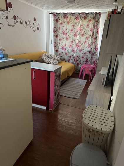 Apartament cu 2 camere decomandat în Jitaru