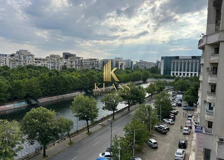 Apartament cu 2 camere decomandat, mobilat în P-ța Unirii