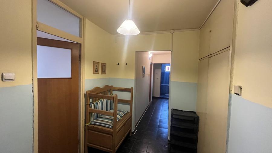 Închiriere Apartament 3 camere în Crangasi - 16