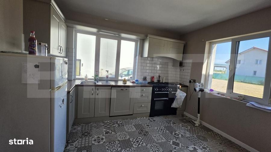 Casă cu 4 camere în Sud
