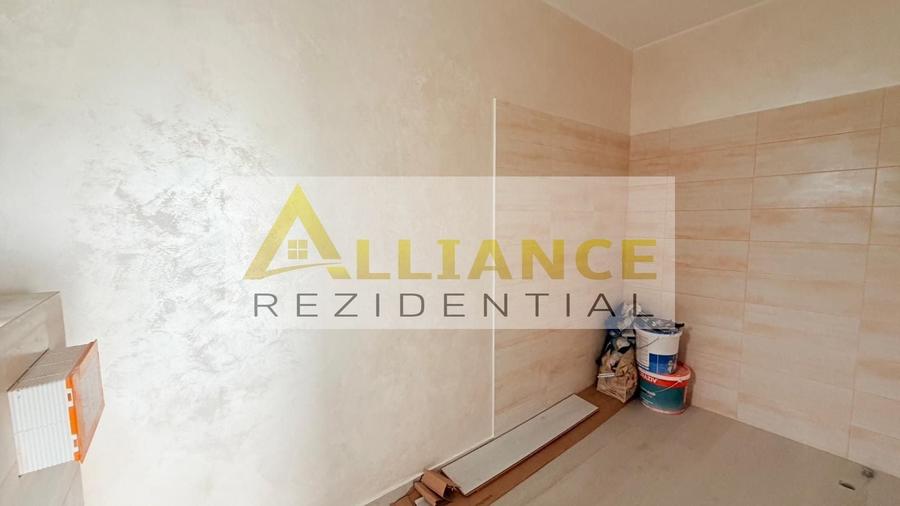 Casă individuală cu 4 camere cu Canalizare în Berceni