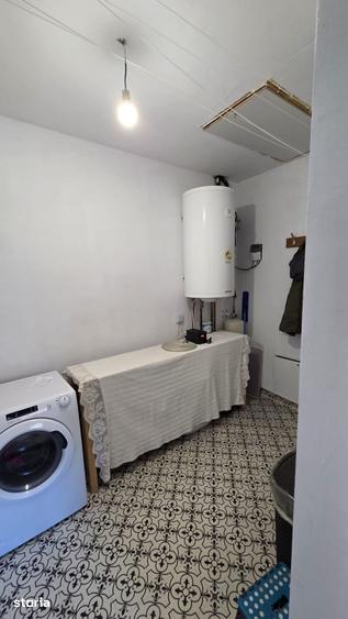 Casă cu 3 camere cu Teren 4400 Mp în Valea Vinului