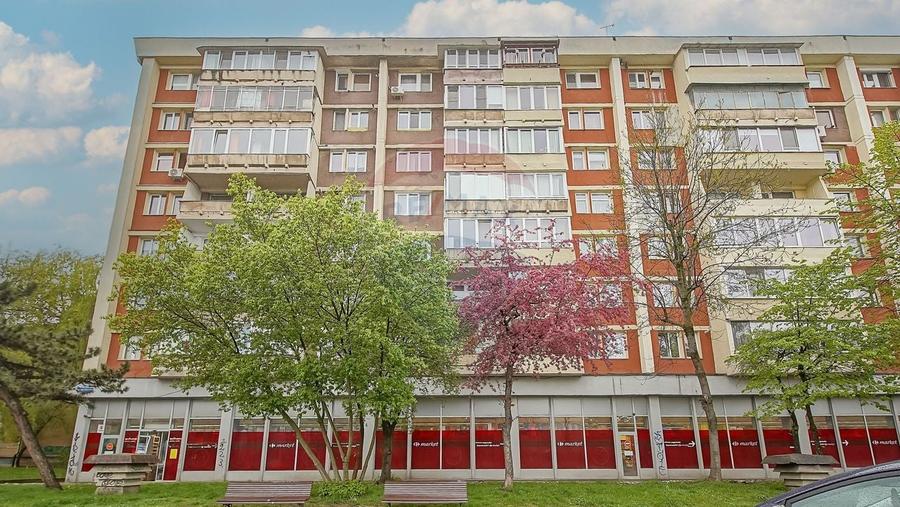 Apartament cu 2 camere semidecomandat, mobilat în Gării