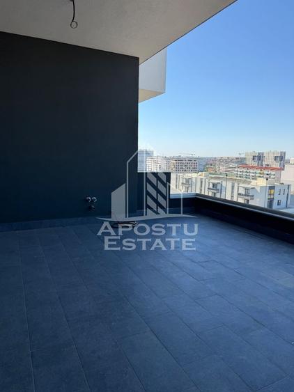 Apartament cu 4 camere decomandat, mobilat în Torontalului