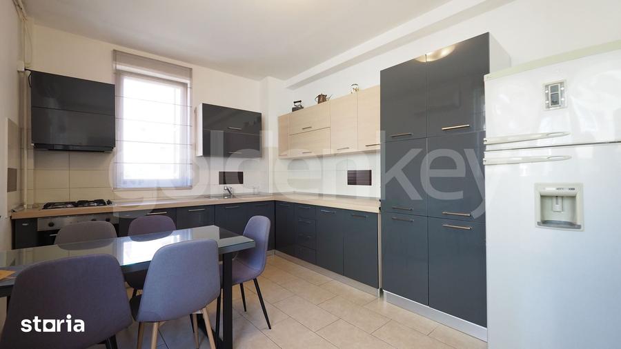 Apartament cu 4 camere în Herăstrău