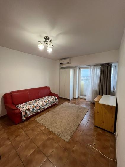 Apartament cu 2 camere decomandat în P-ța Alba Iulia