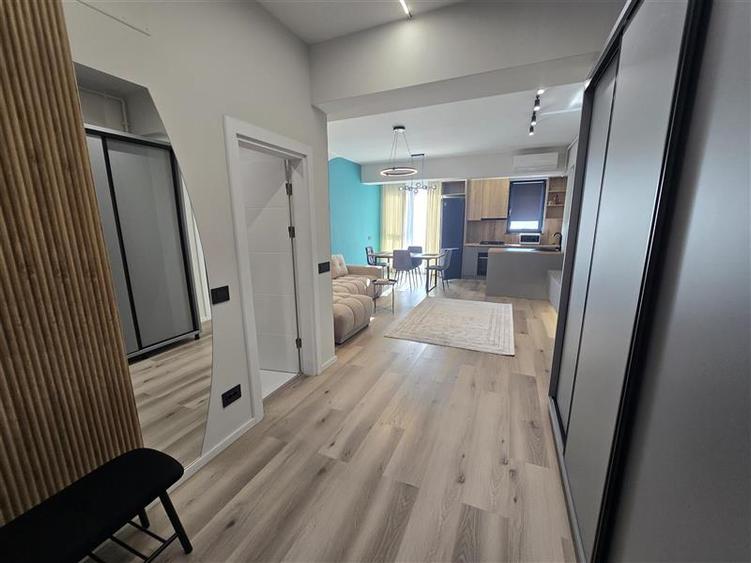 Apartament cu 2 camere decomandat, mobilat în Tomis Nord