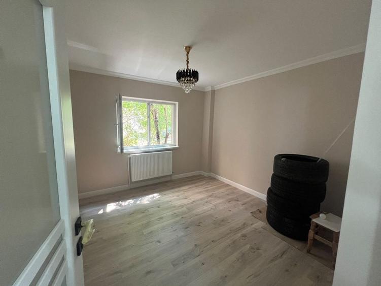 Apartament cu 2 camere decomandat în Mioriței