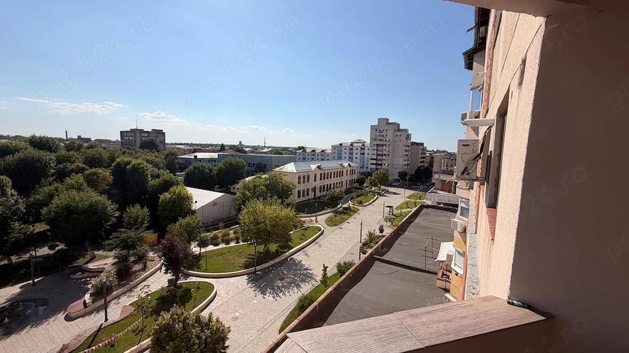 Apartament cu 2 camere decomandat în Ultracentral