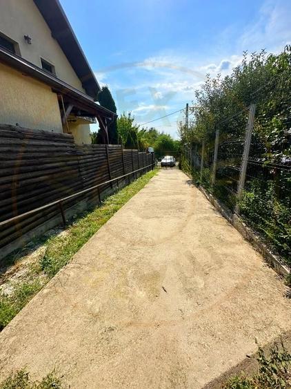 Casă cu 3 camere cu Teren 500 Mp în Smeura