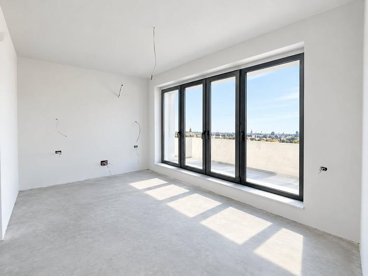 Apartament cu 3 camere decomandat în Eminescu