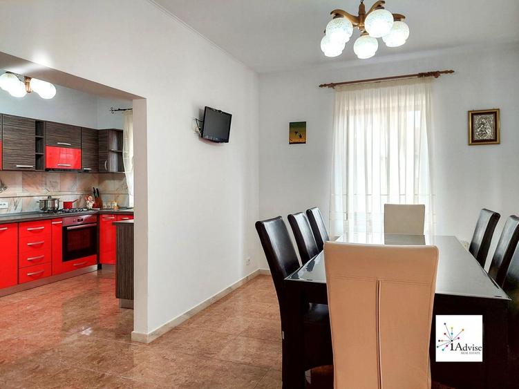 Casă individuală cu 5 camere cu Canalizare în Sânpetru