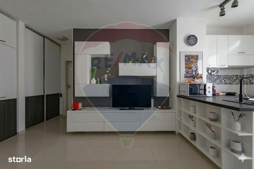 Apartament cu 2 camere, mobilat în Telegrafului