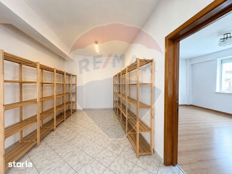 Casă cu 6 camere cu Teren 180 Mp în Crângași