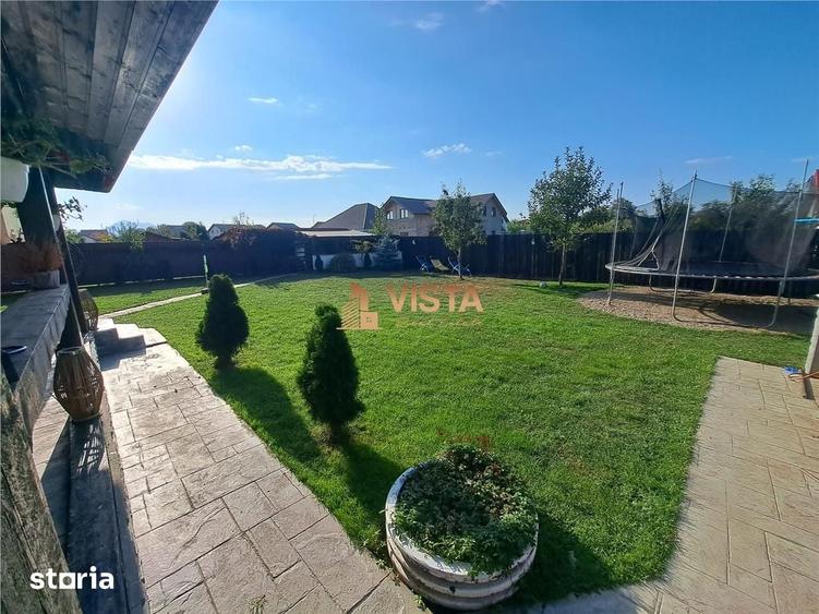 Casă cu 6 camere cu Teren 650 Mp în Tărlungeni