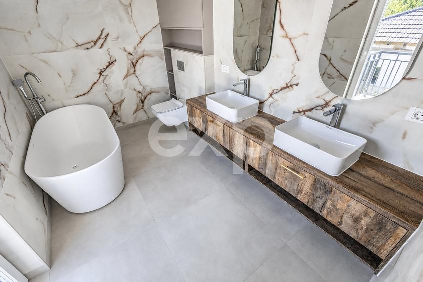 Casă individuală cu 5 camere cu Canalizare în Săcălaz