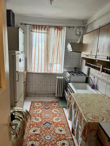 Apartament cu 2 camere decomandat în Mărăței