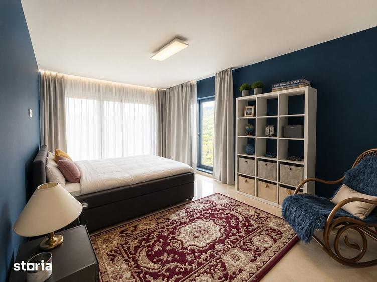 Casă cu 5 camere cu Teren 800 Mp în Podgoria