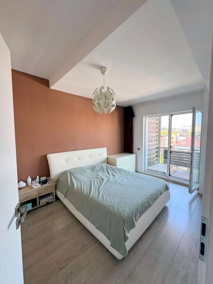 Apartament cu 2 camere semidecomandat în Bună Ziua