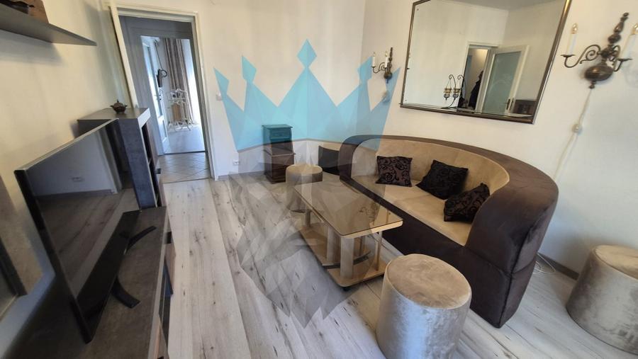 Apartament cu 2 camere decomandat, mobilat în P-ța Amzei