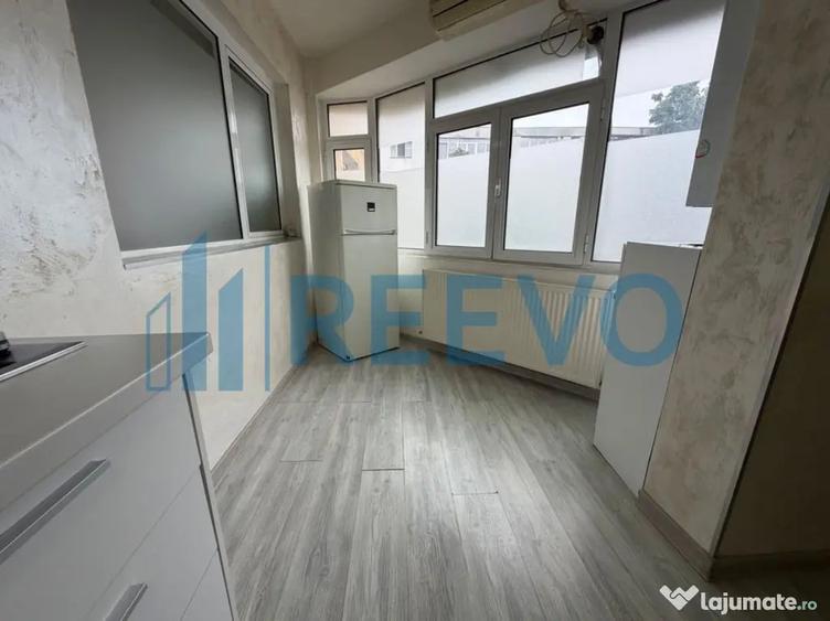 Apartament cu 2 camere decomandat, mobilat în Milcov