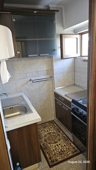 Apartament cu 3 camere decomandat în Calea Călărașilor