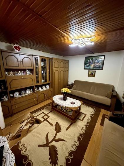 Apartament cu 2 camere decomandat în Exterior Vest