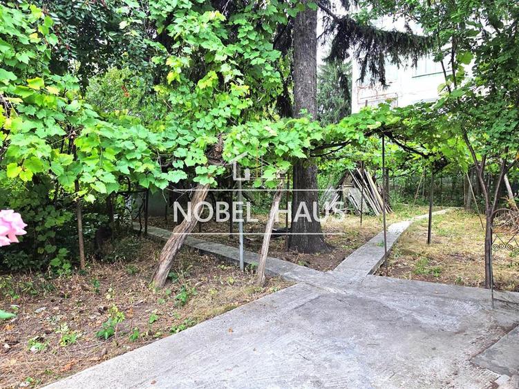 Teren intravilan de 707 mp, în Central